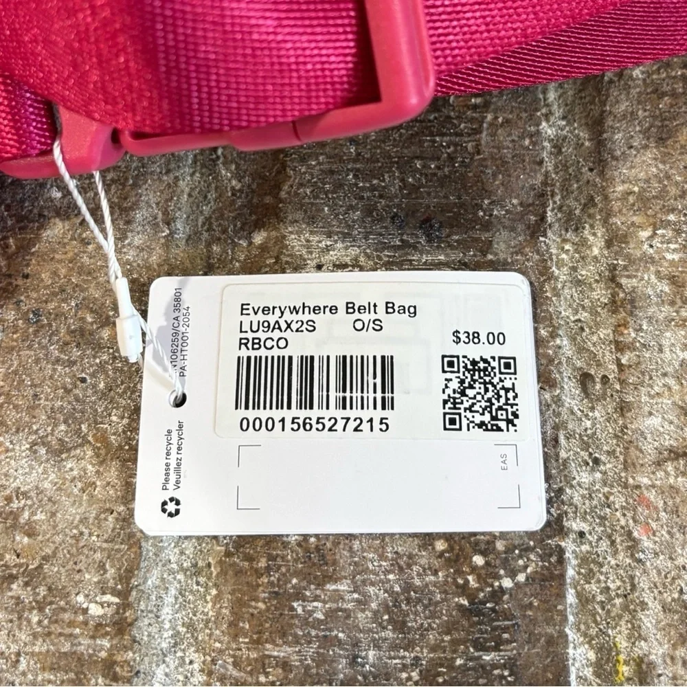 NWT Lululemon Everywhere Belt Bag In Raspberry Coulis